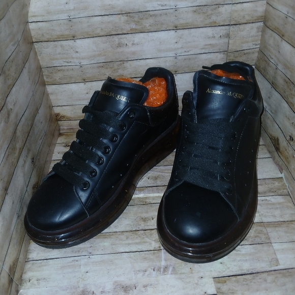 Alexander McQueen Other - Alexander McQueen Black Leather Low-Top Lace-Up Sneakers